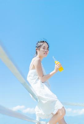 外回り中に突然の大雨一雨宿,国外真人CSGO视频