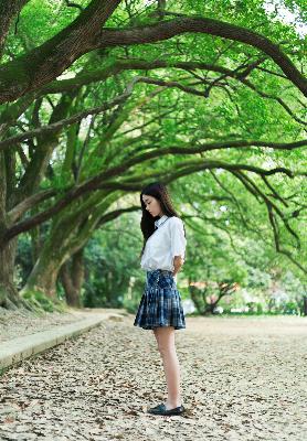 雏鸟幼儿小学生张婉莹